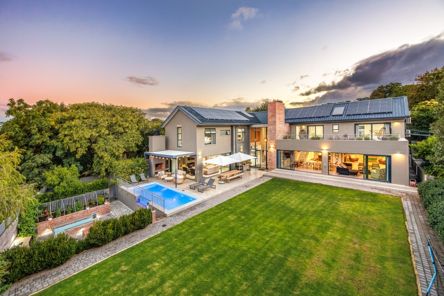 5 Bedroom Property for Sale in Aurora Western Cape